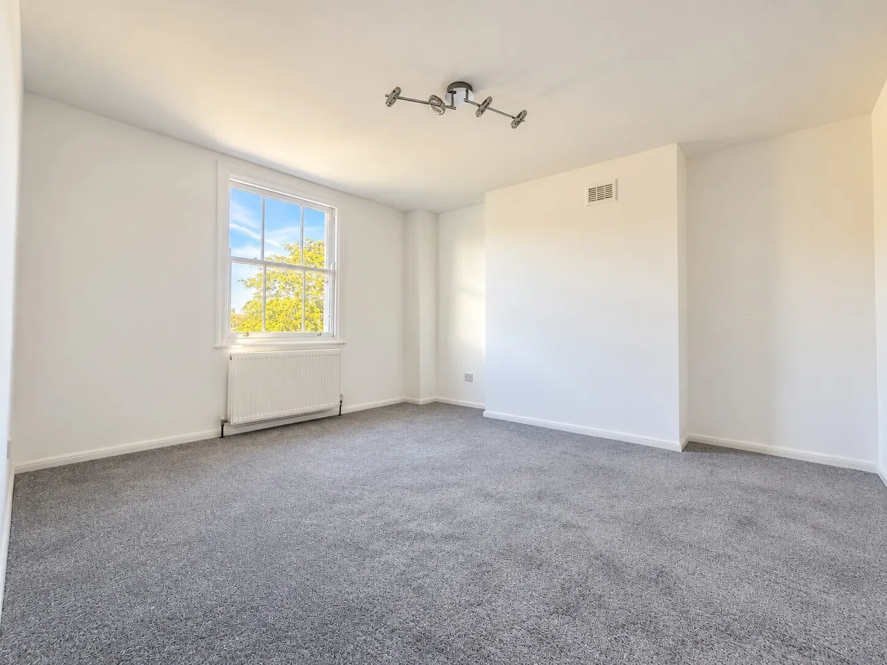 Coldharbour Lane, London, SE5, photo 4