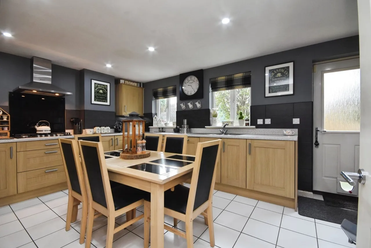 Athena Close, Southend-on-Sea, Essex, SS2, photo 18