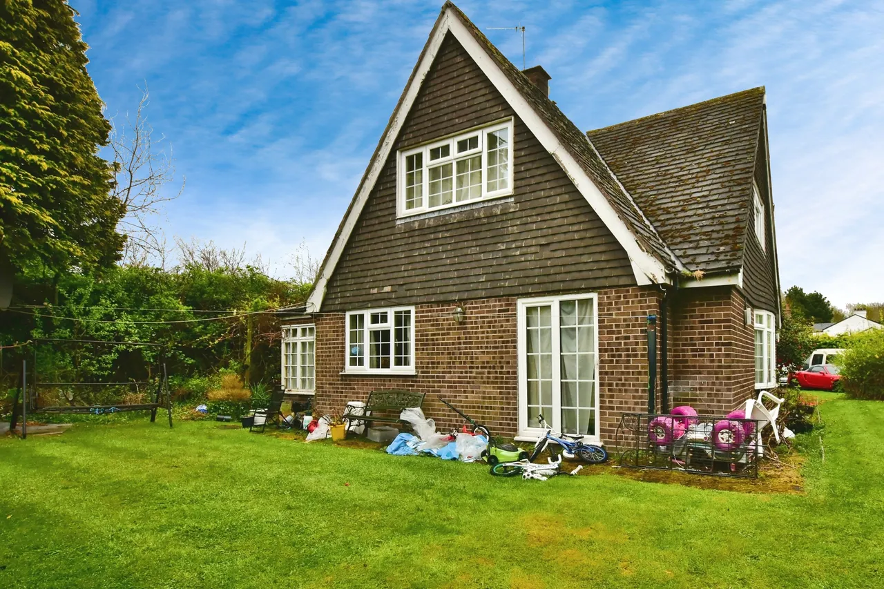Rydal Drive, Altrincham, WA15, photo 13
