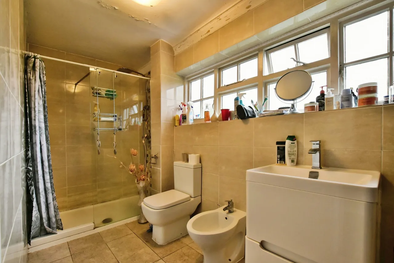 Rydal Drive, Altrincham, WA15, photo 8
