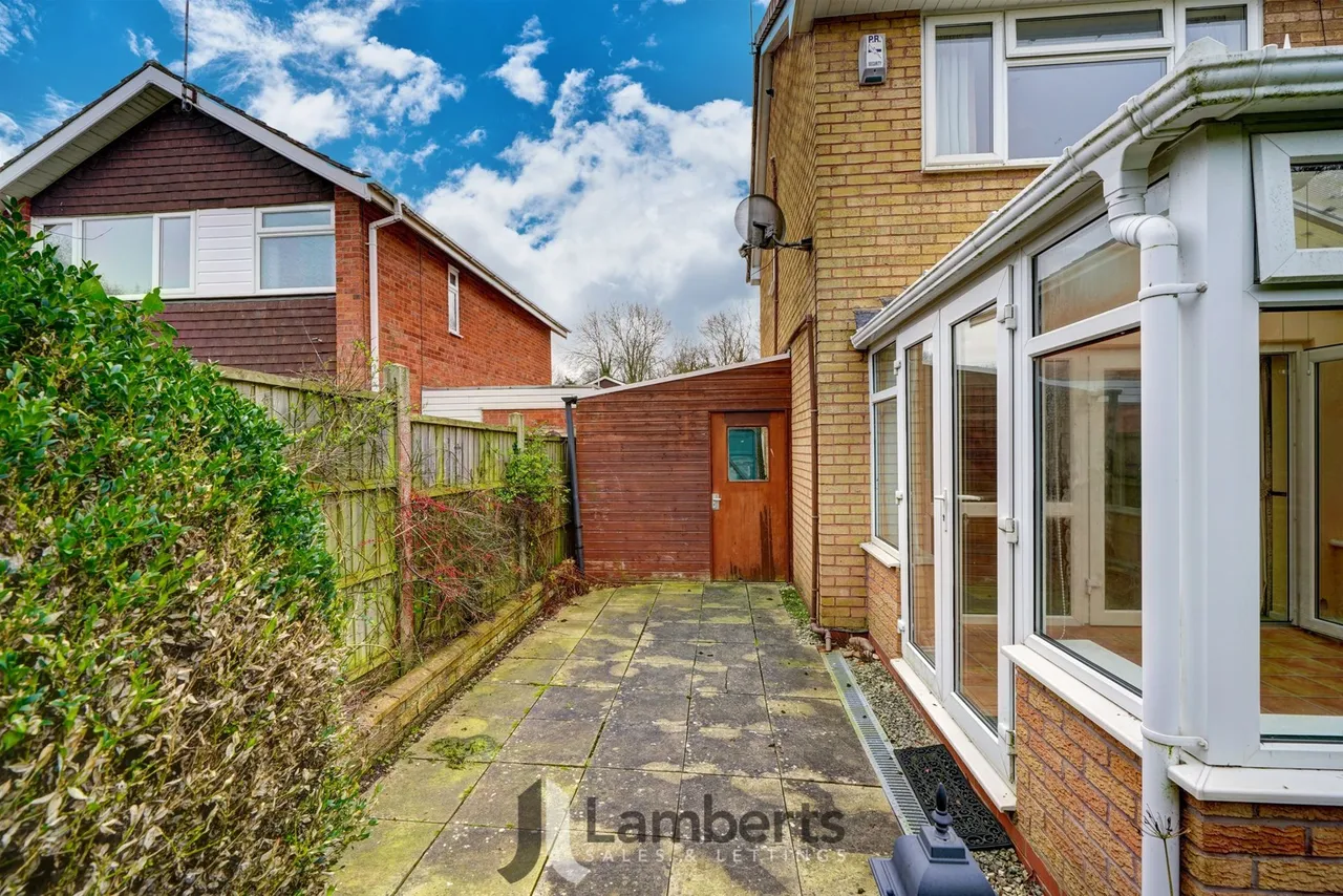 28 Salford Close, Redditch, photo 13