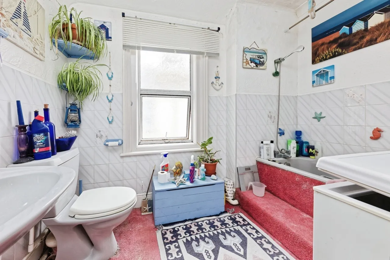 Surrey Road, Cliftonville, CT9, photo 15
