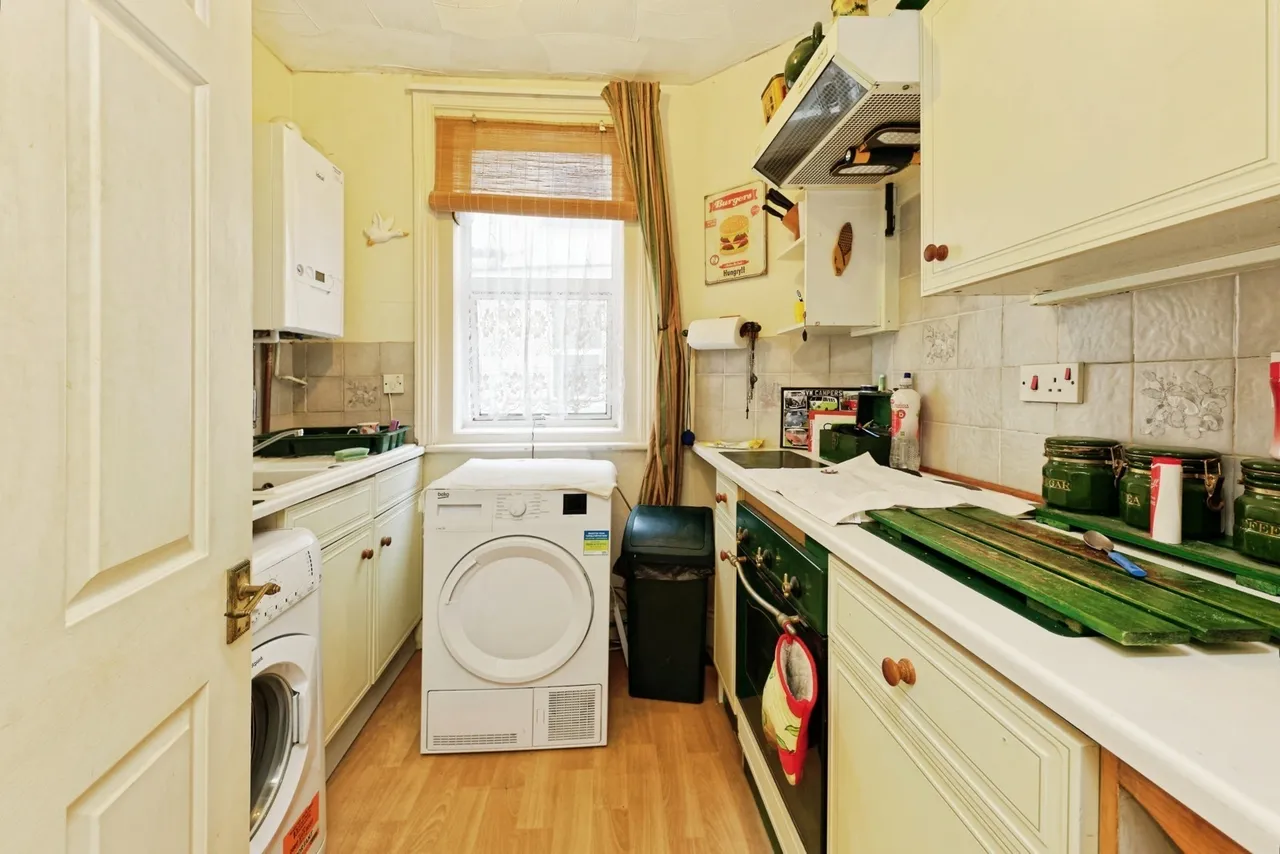 Surrey Road, Cliftonville, CT9, photo 11