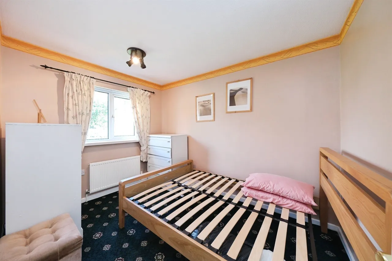 Sherbourne Avenue, Chesterfield, photo 10