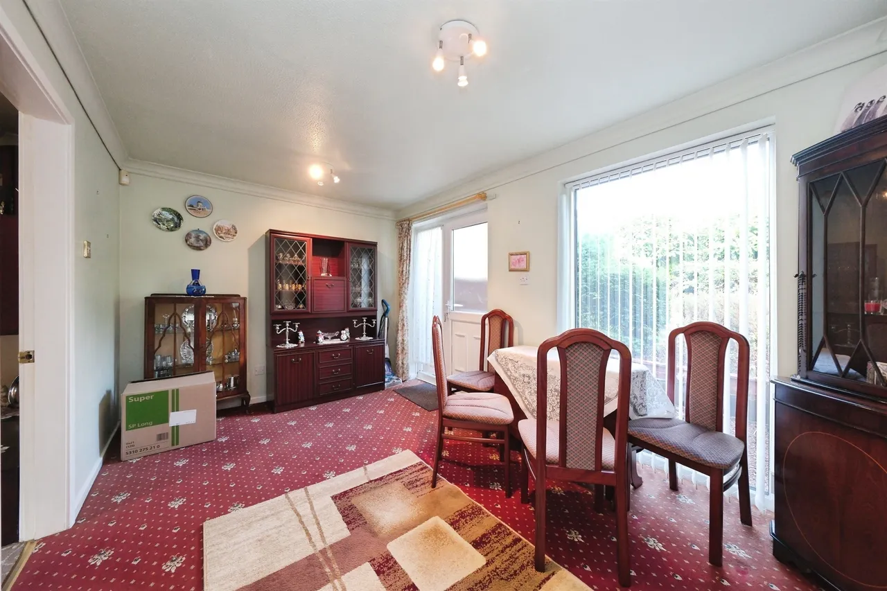 Sherbourne Avenue, Chesterfield, photo 4