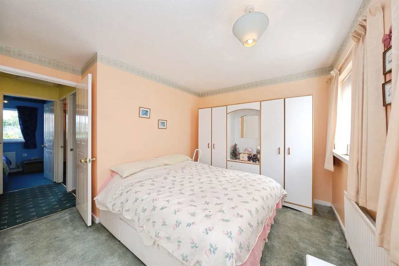 Sherbourne Avenue, Chesterfield, photo 8