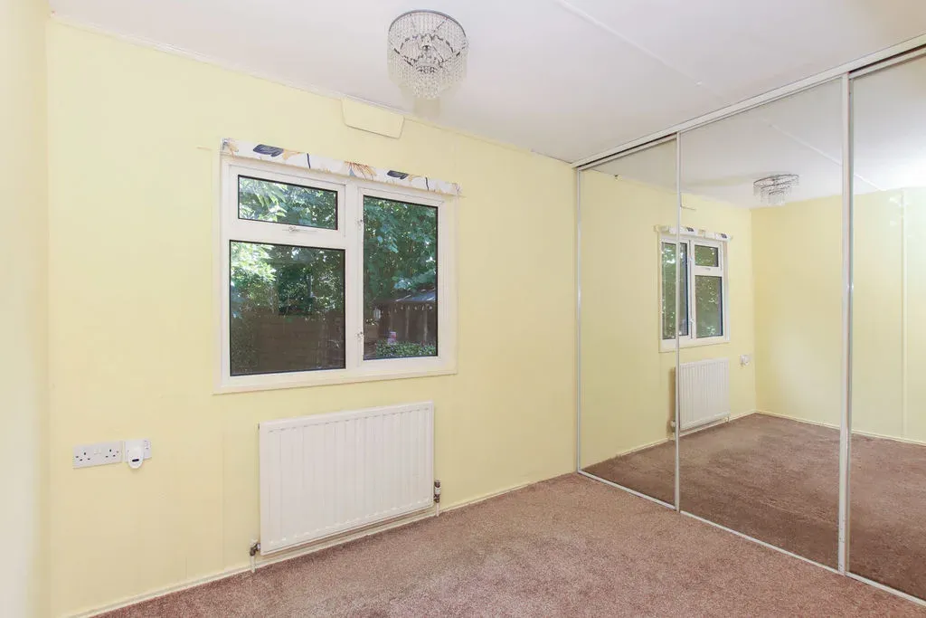 Chesham Road, Wigginton, Hertfordshire, HP23 6JF, photo 7