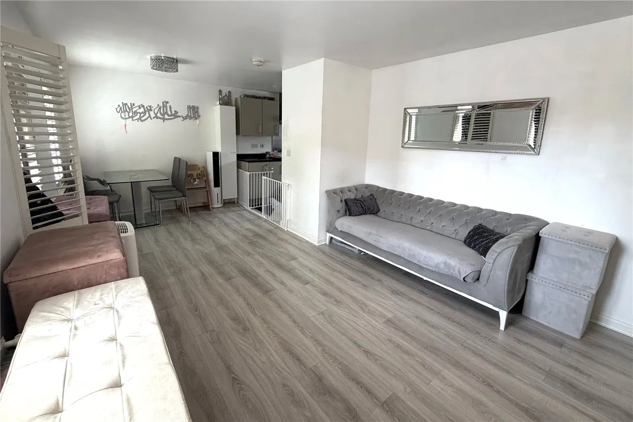 Ashmole Place, Wokingham, Berkshire, RG40 1JR, photo 7
