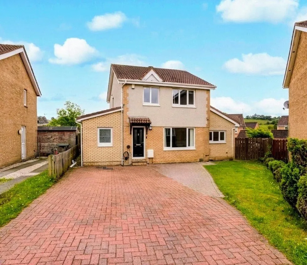 4 bed house for sale — Barberry Place, Glasgow City, G53