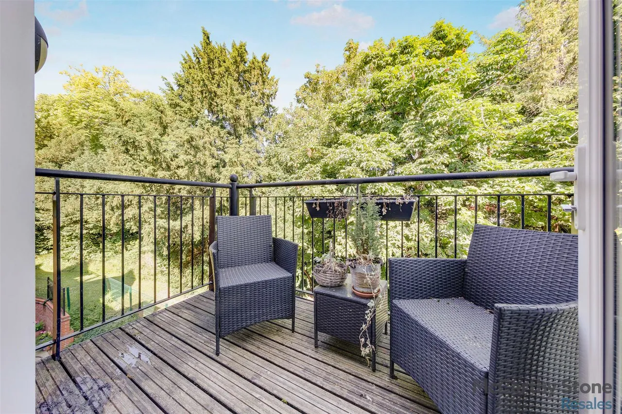 Marple Lane, Chalfont St. Peter, SL9, photo 11