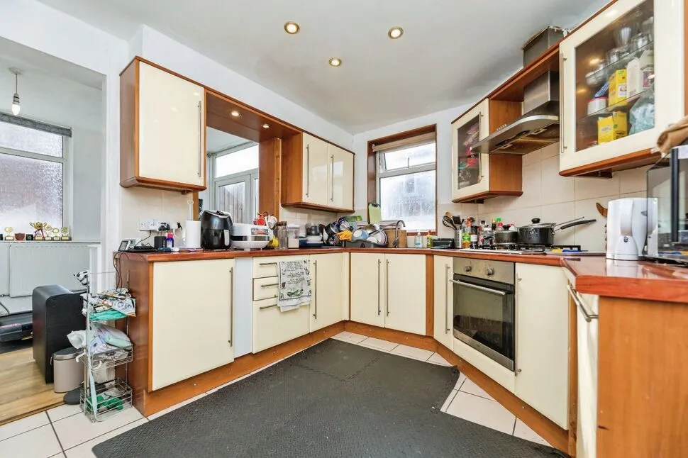 Chantrey Road, Sheffield, South Yorkshire, S8, photo 4