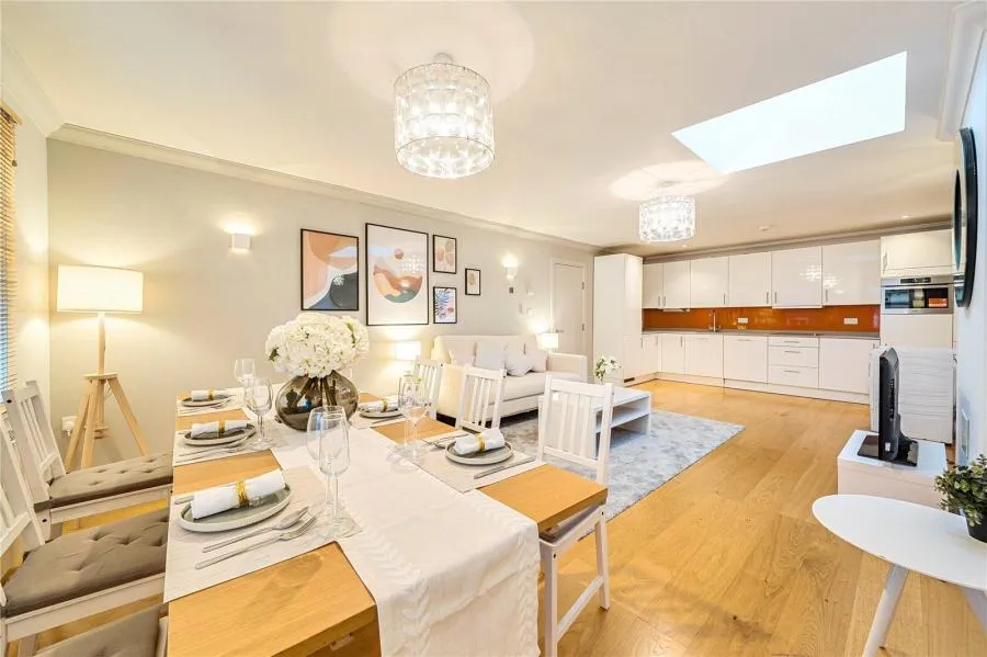 Parkway, London, NW1, photo 5