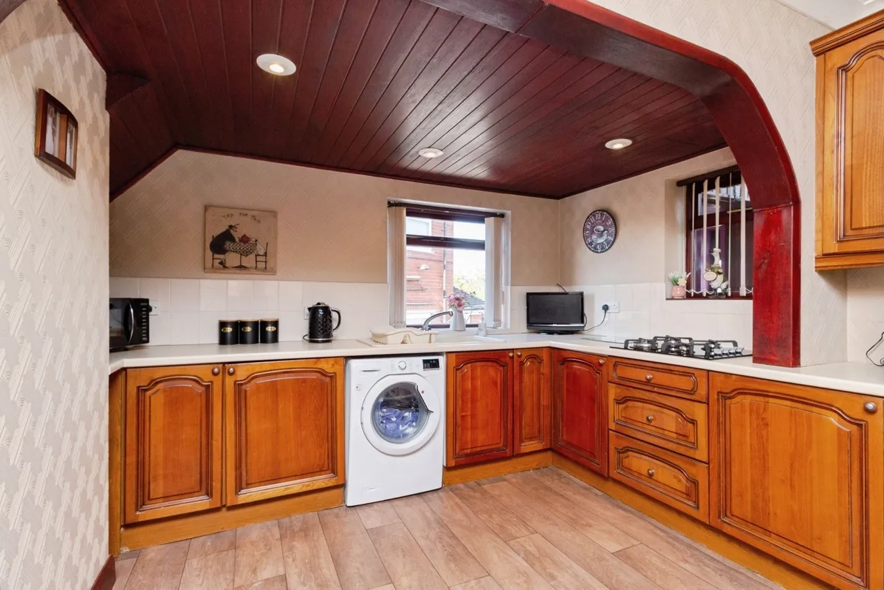 Mayfield Place, Newcastle, Staffordshire, ST5, photo 4