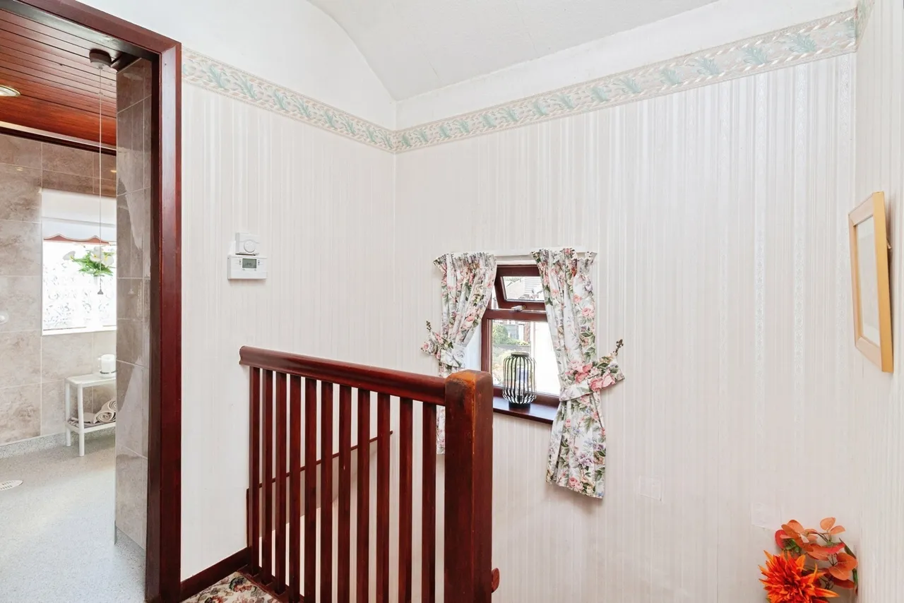 Mayfield Place, Newcastle, Staffordshire, ST5, photo 12