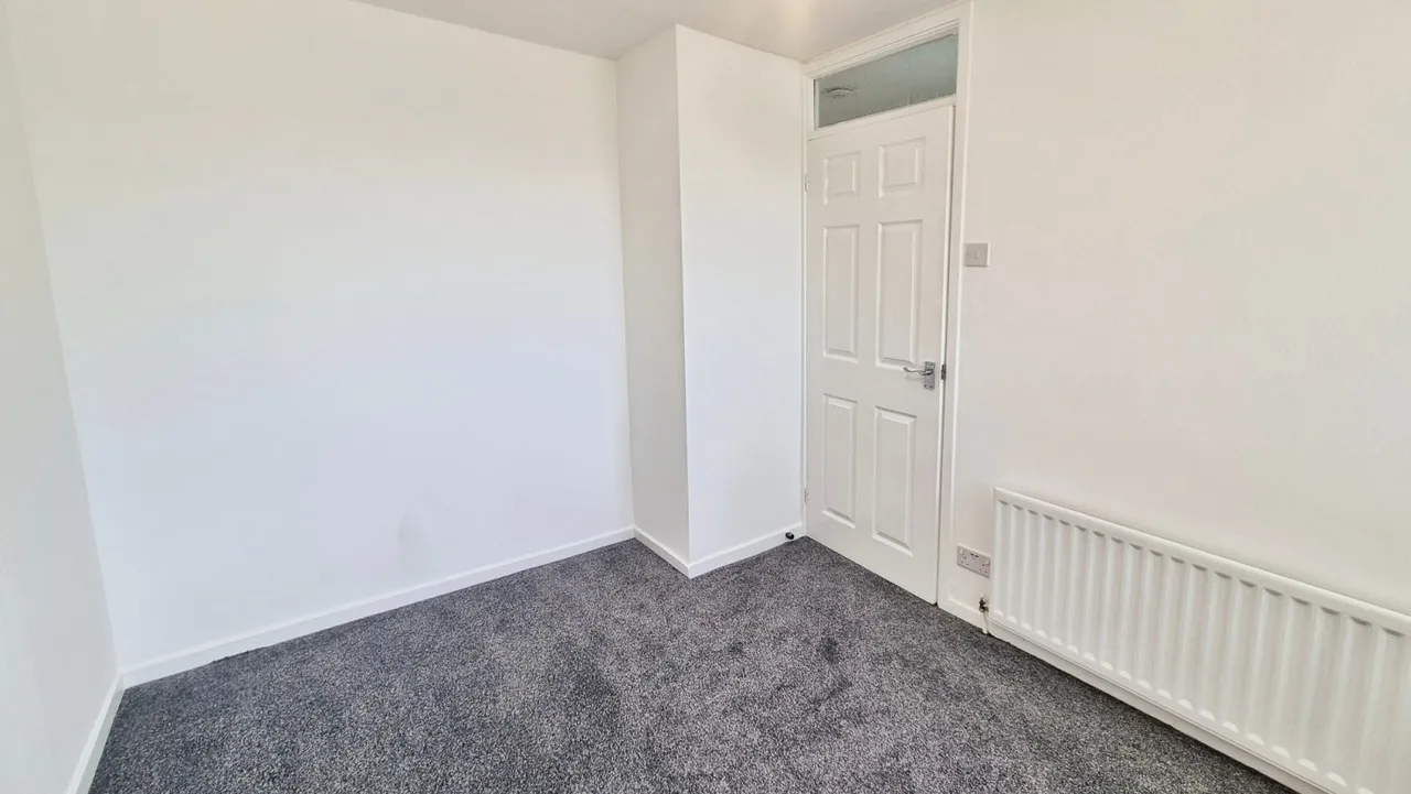 Keepers Close, Burntwood, WS7, photo 9