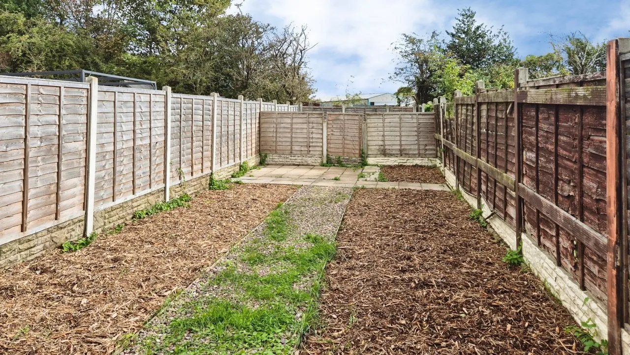 Keepers Close, Burntwood, WS7, photo 13