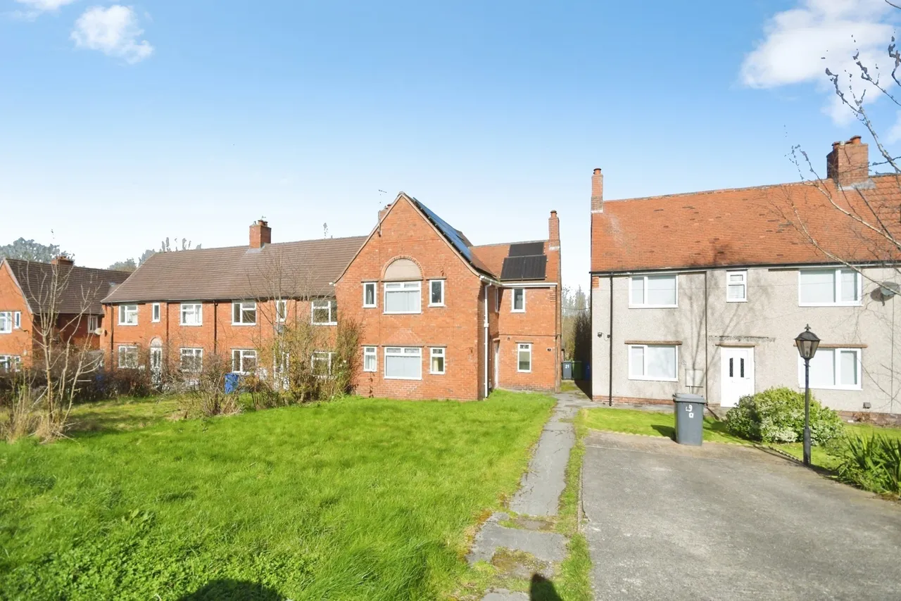 Walgrove Avenue, Chesterfield, S40, photo 15