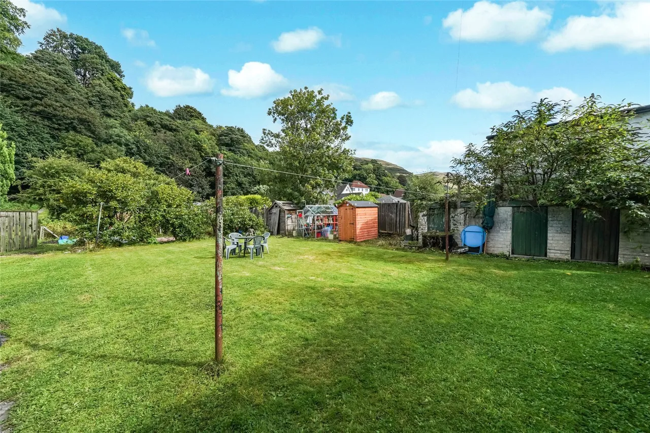 Main Street West, Menstrie, Clackmannanshire, FK11, photo 17