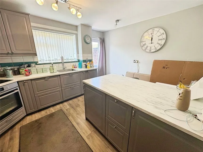 Tulliver Close, Bedworth, Warwickshire, CV12, photo 10