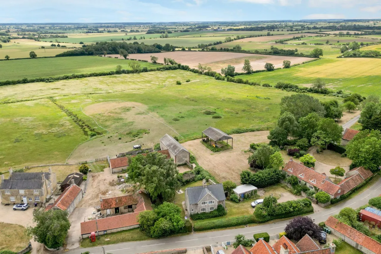 land residential for sale, Chestnuts Farmyard, Sleaford, NG34