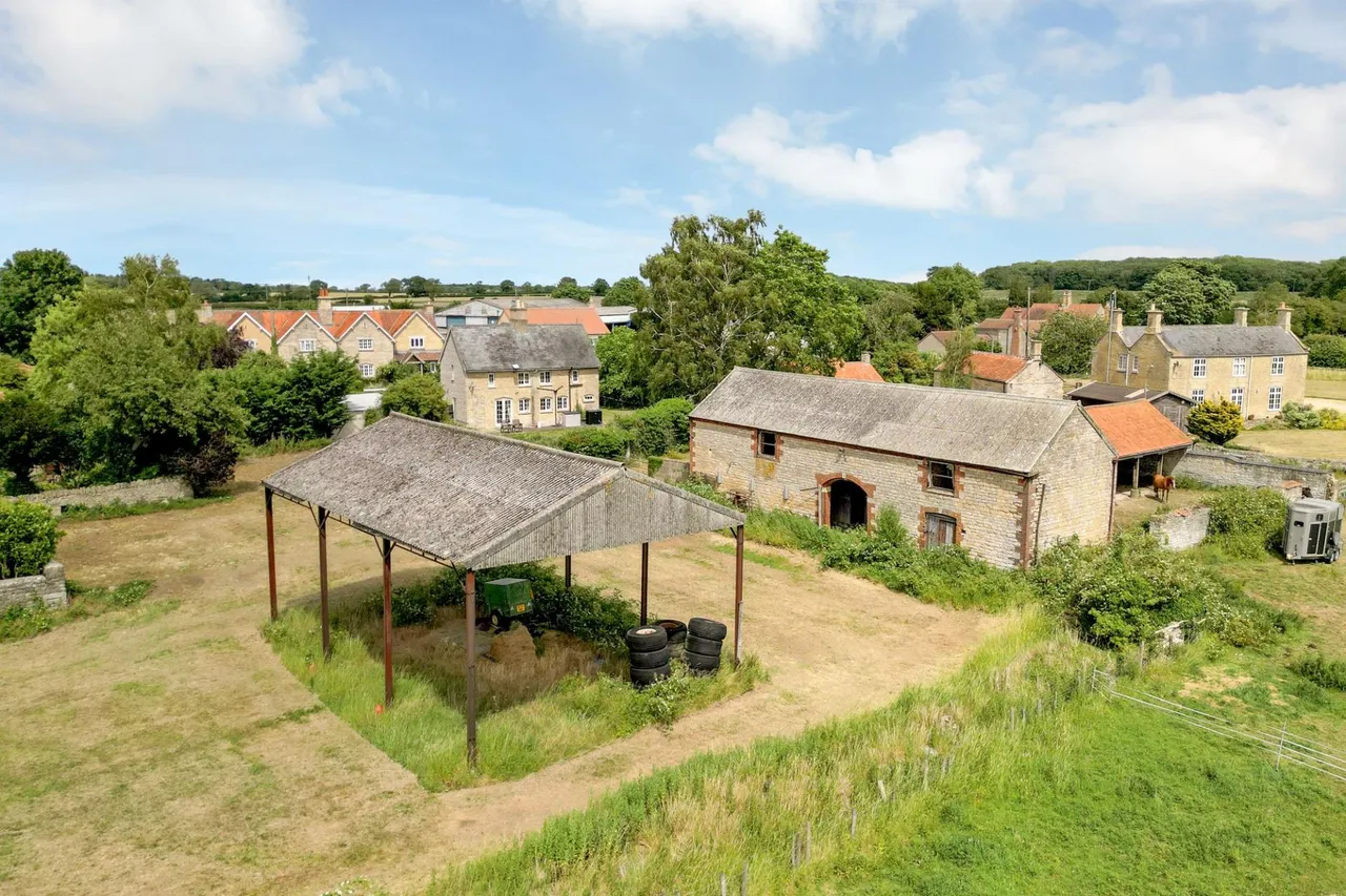 Chestnuts Farmyard, Sleaford, NG34, photo 5