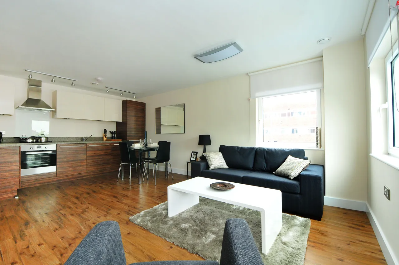 904 TRS Apartments, The Green, Southall, photo 7