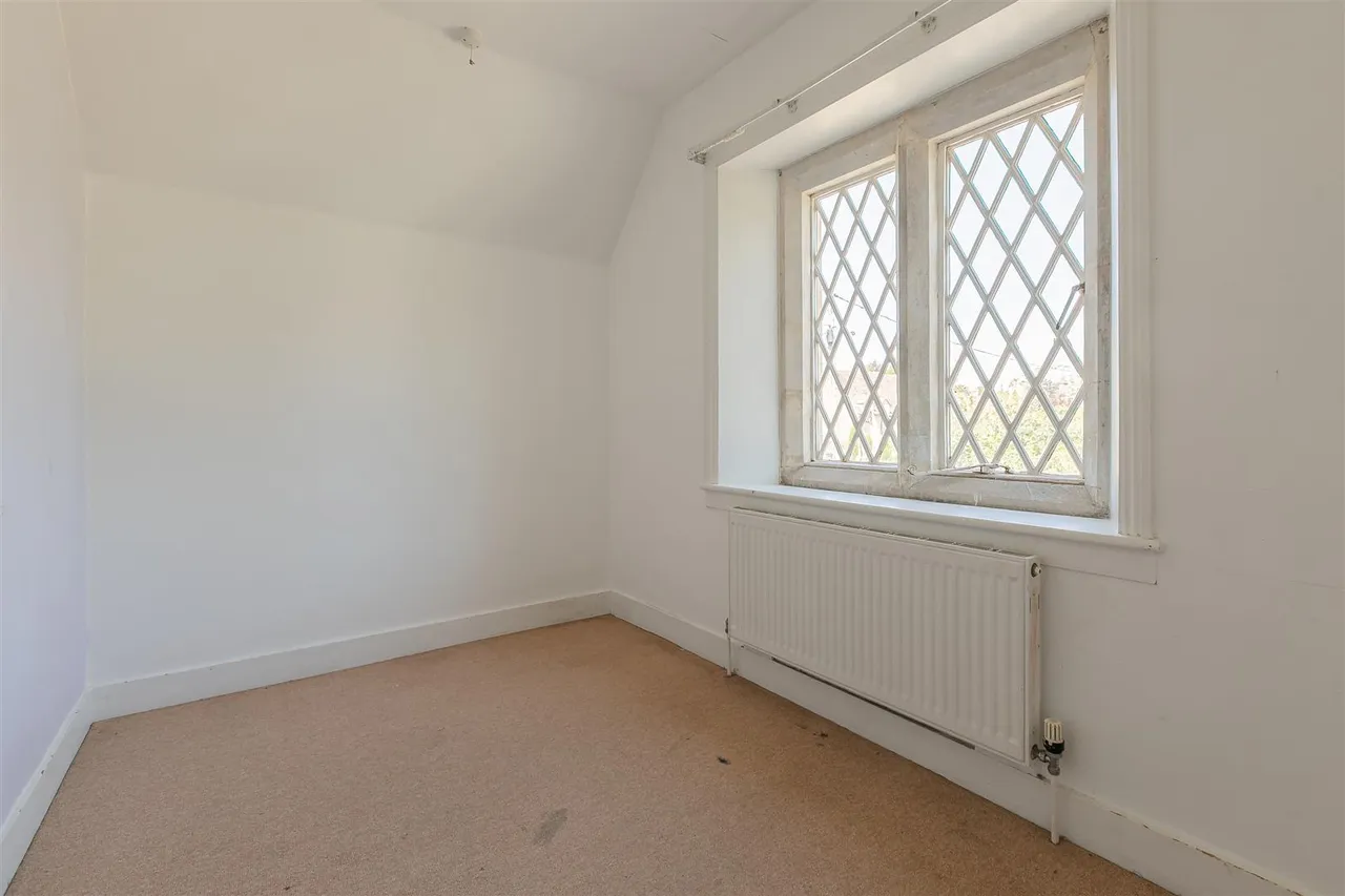 Compton Road, Calne, SN11, photo 10