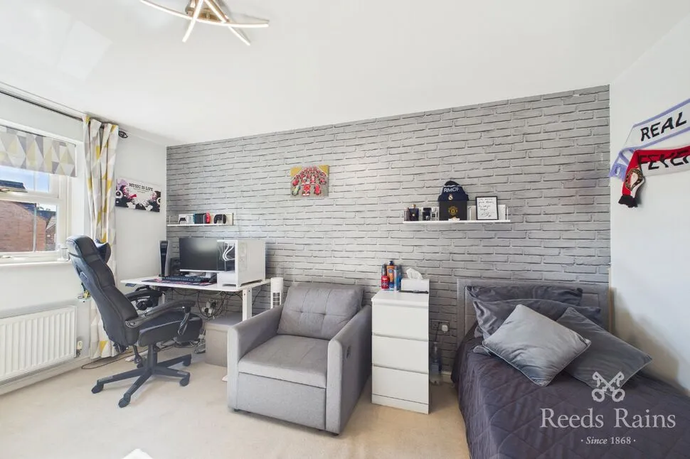 Parkgate, Goldthorpe, S63, photo 9