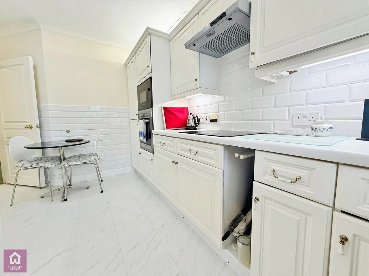Dunham Road, Altrincham, WA14, photo 5