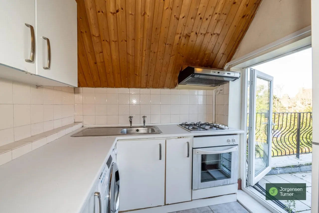 Rosemont Road, Acton, London, photo 8