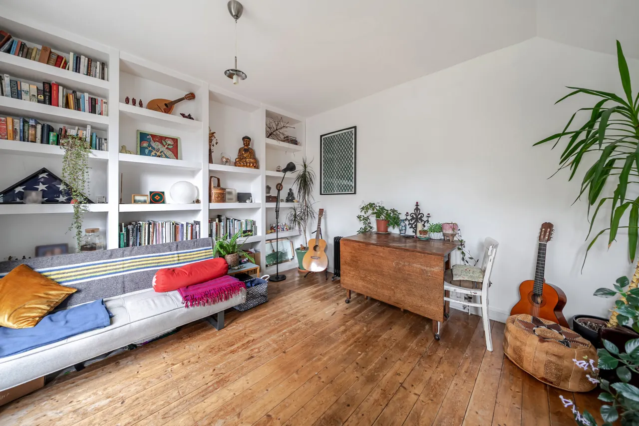 Queens Road, SE15, photo 15
