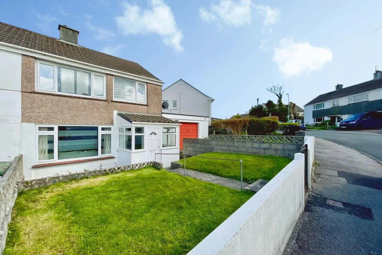 3 bed house for sale, Richards Crescent, Truro, TR1