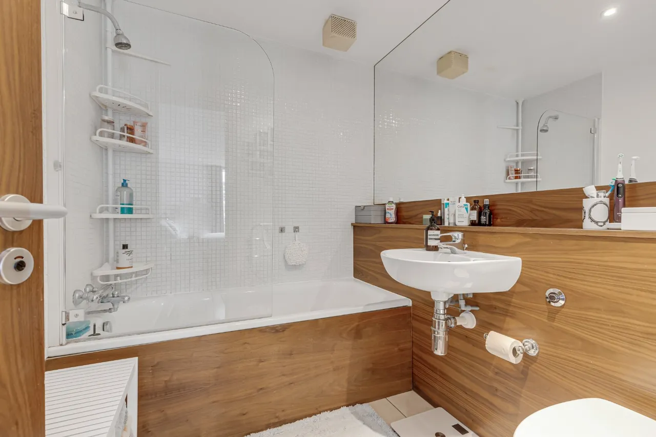 Myddelton Passage, Clerkenwell, London, EC1R, photo 9