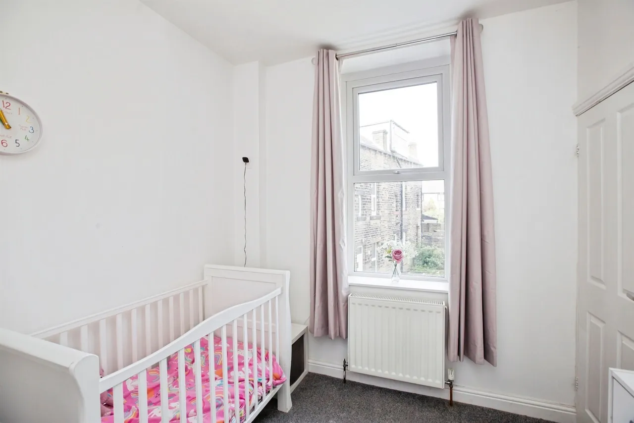 Earls Terrace, Halifax, HX3, photo 8