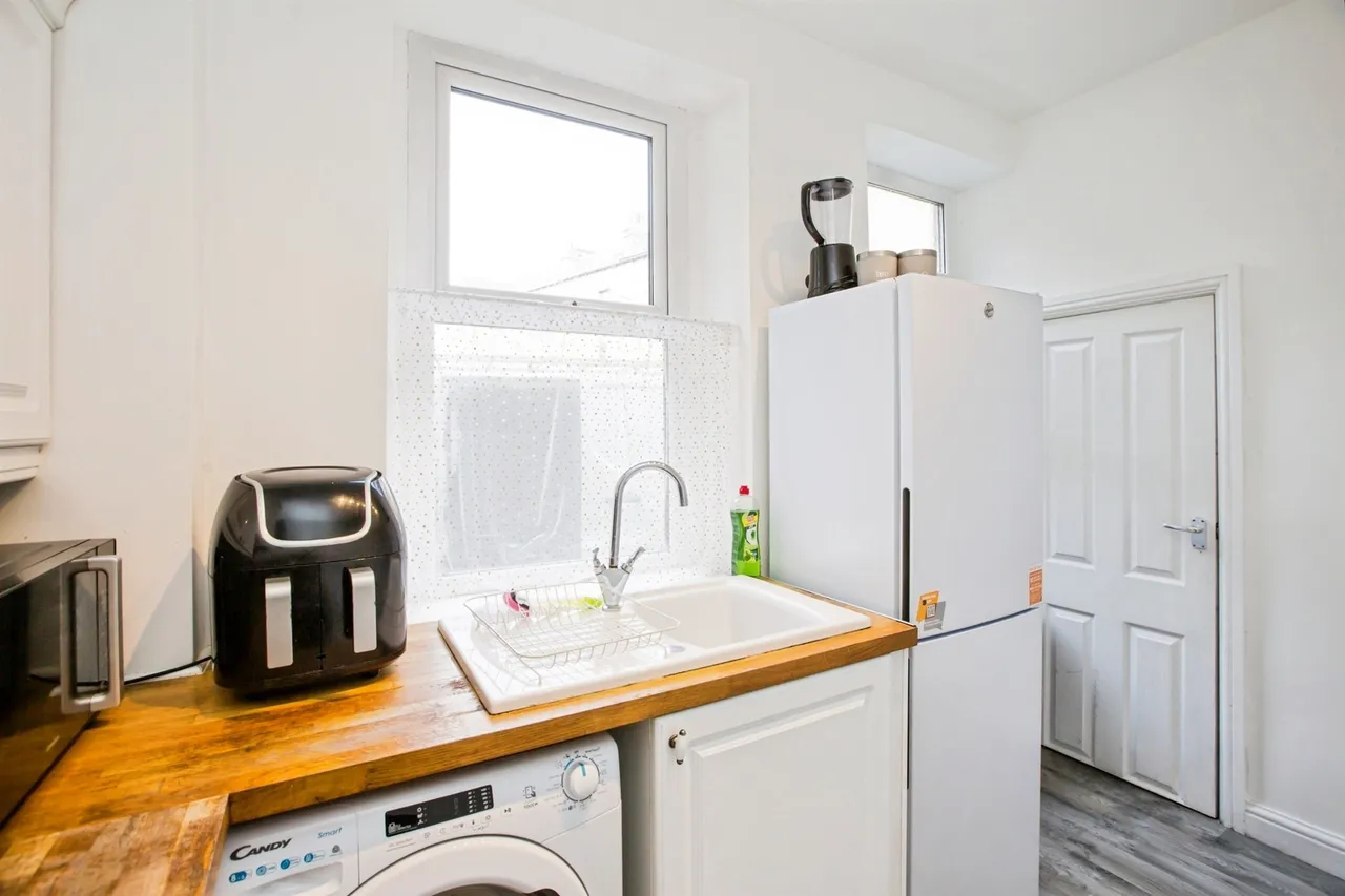 Earls Terrace, Halifax, HX3, photo 5
