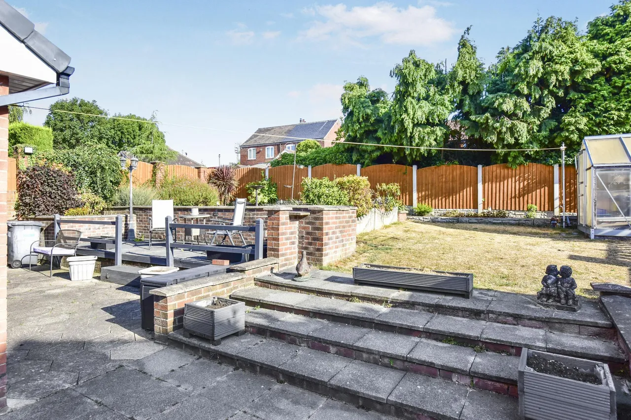 Wentworth Drive, Rawmarsh, S62, photo 18