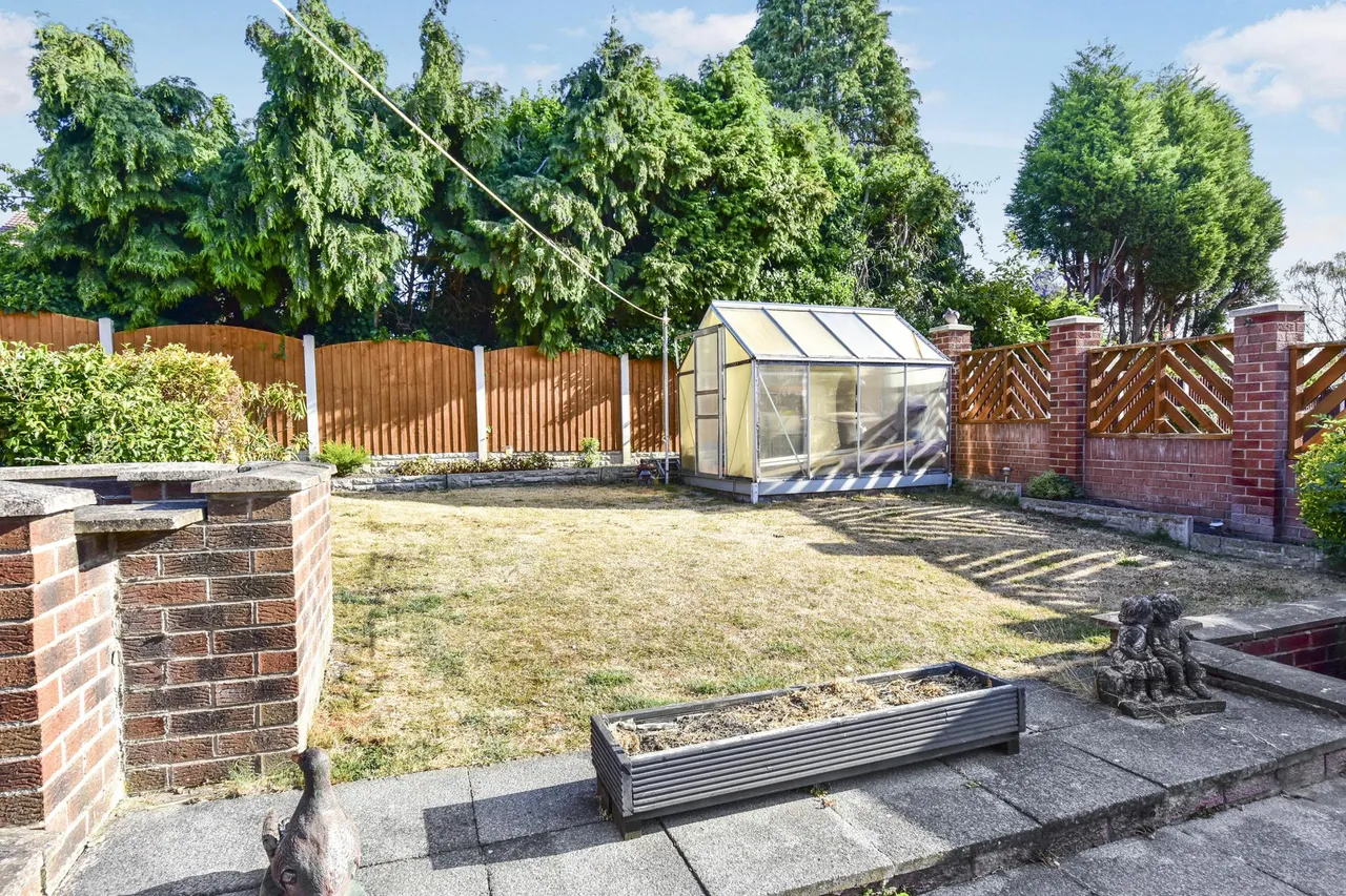Wentworth Drive, Rawmarsh, S62, photo 19