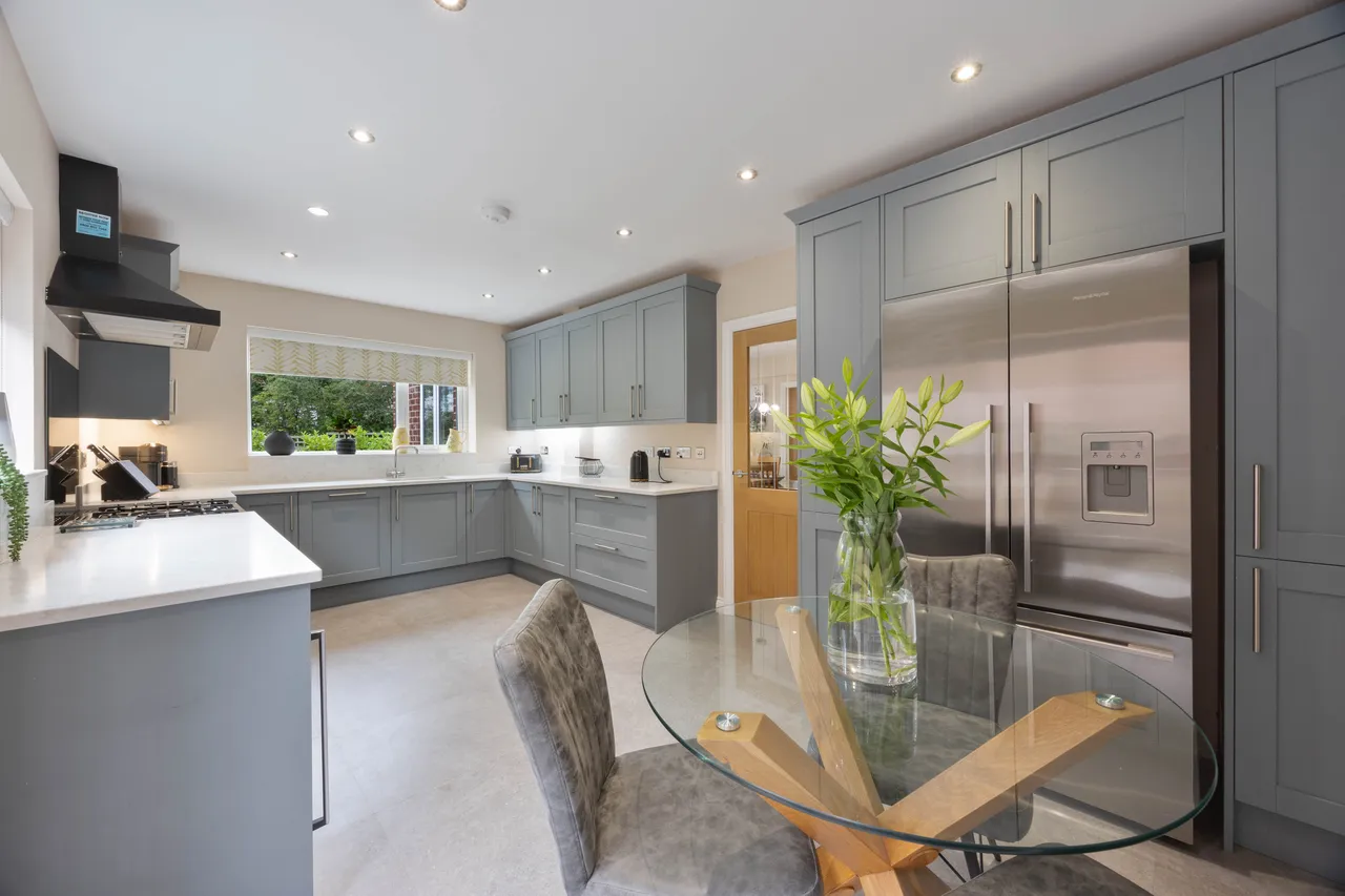 Highfield Drive, Standish, photo 10