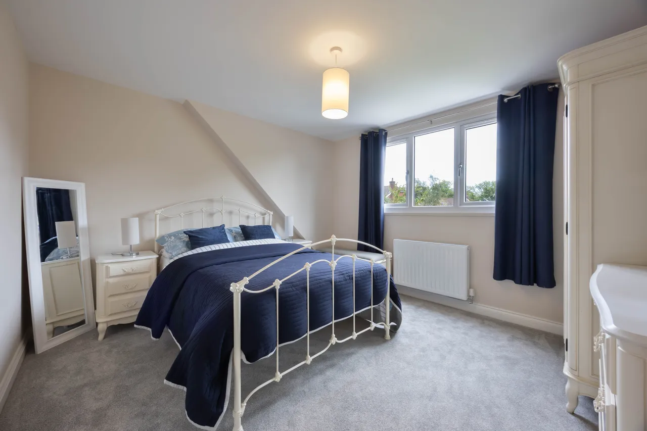Highfield Drive, Standish, photo 16