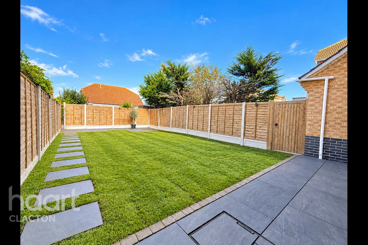 Selsey Avenue, Clacton-On-Sea, CO15, photo 18