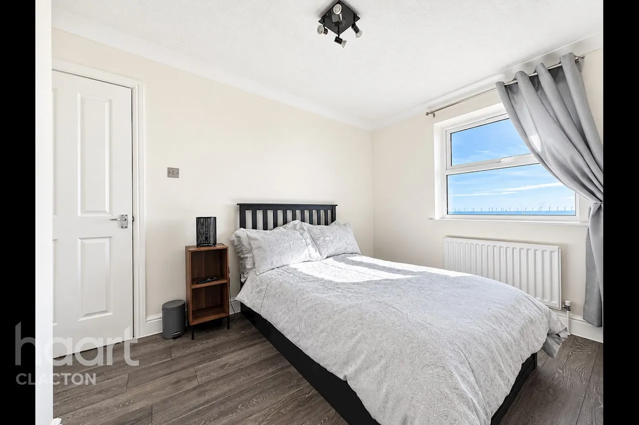 Selsey Avenue, Clacton-On-Sea, CO15, photo 10