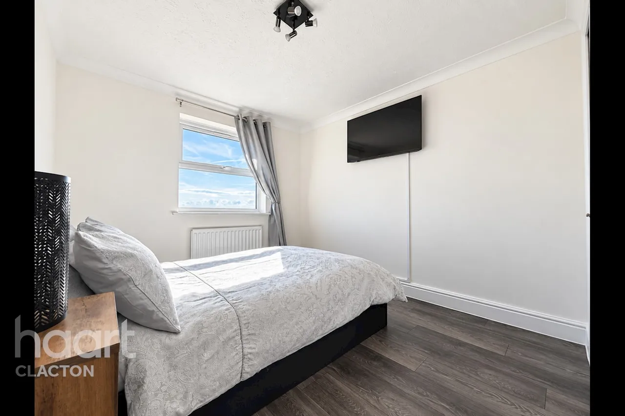 Selsey Avenue, Clacton-On-Sea, CO15, photo 11