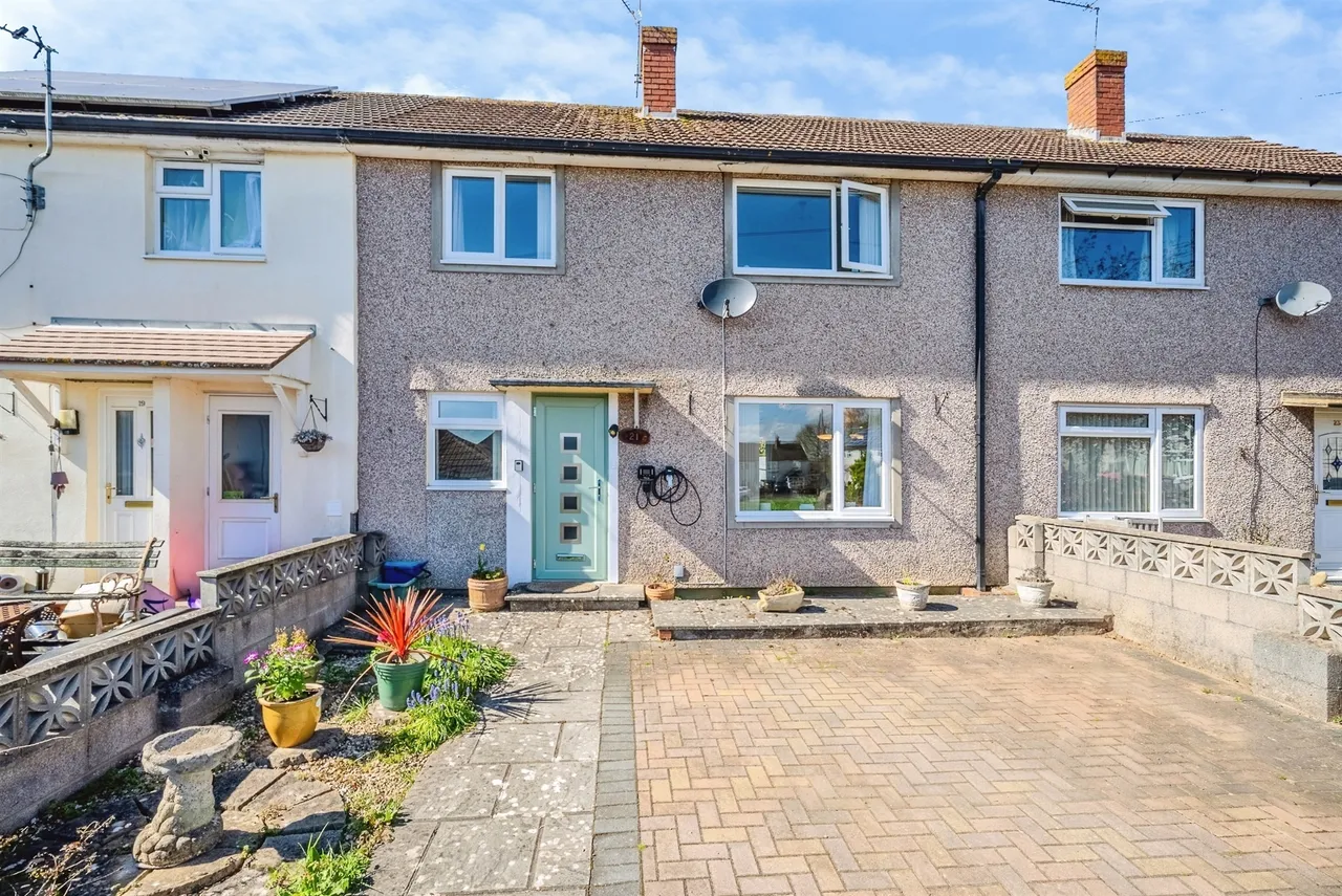 3 bed house for sale, Brunel Road, Chepstow, NP16