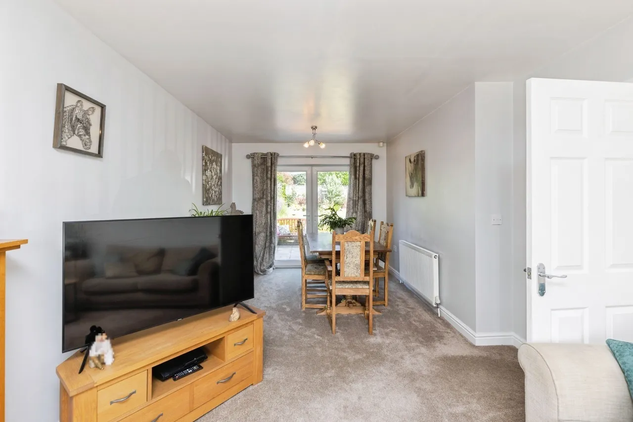 Lennox Drive, Wakefield, West Yorkshire, WF2, photo 6