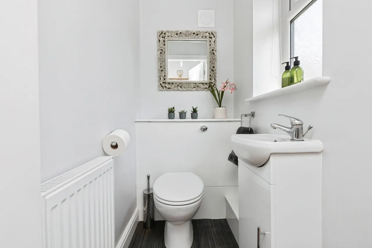 Lennox Drive, Wakefield, West Yorkshire, WF2, photo 9