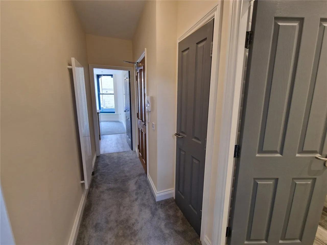 Westgate, Dewsbury, WF13, photo 4