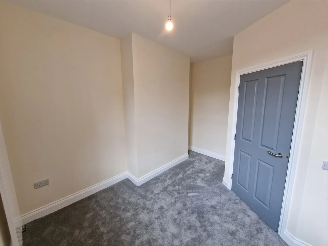 Westgate, Dewsbury, WF13, photo 10