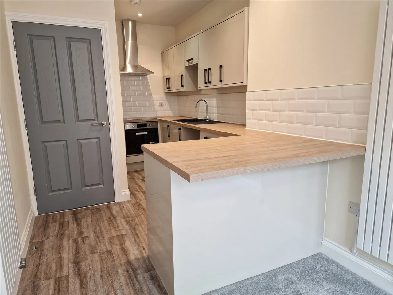 1 bed flat to rent, Westgate, Dewsbury, WF13