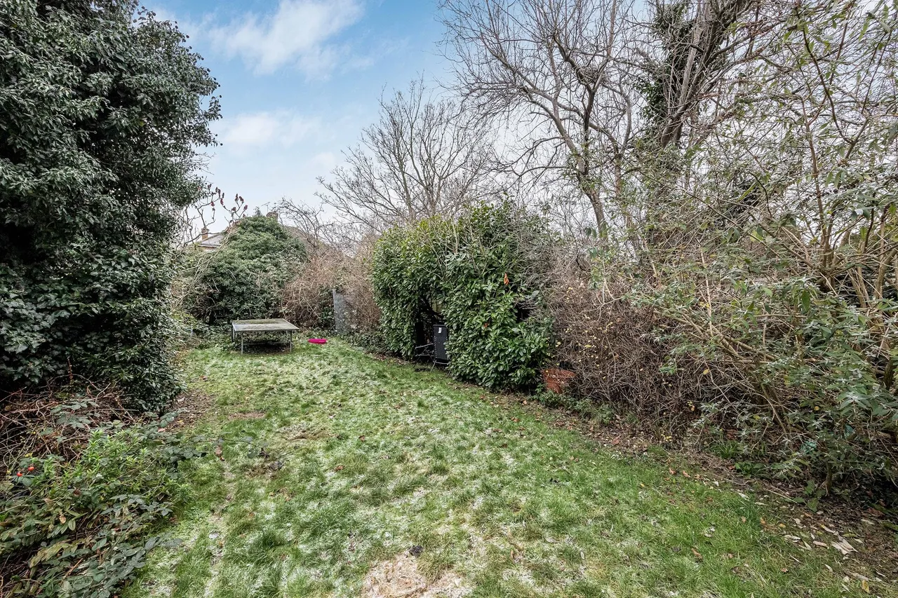 Glenthorne Gardens, Ilford, Essex, IG6 1LB, photo 13