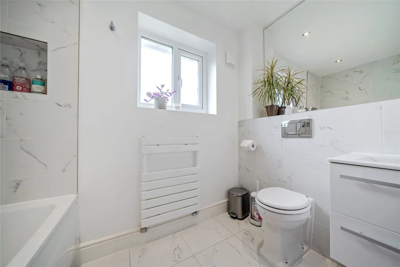 Lynwood Grove, Orpington, BR6, photo 14